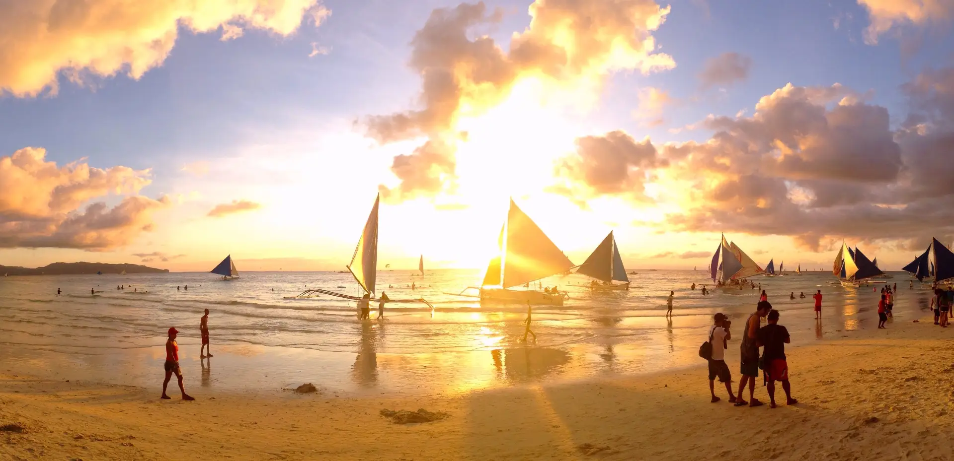 White Beach, Boracay: The Ultimate Guide to Paradise and Diving